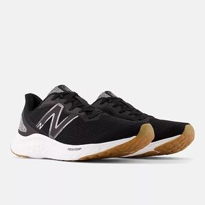 New Balance walking/running shoes